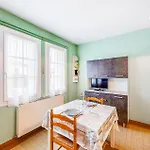 1 Bedroom Nice Home In Royan 別荘 *