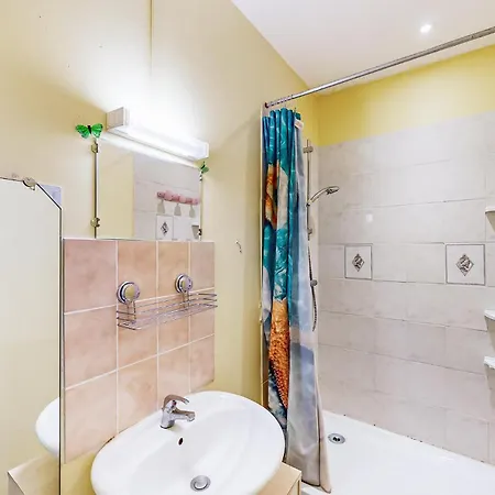 度假居 1 Bedroom Beautiful In *