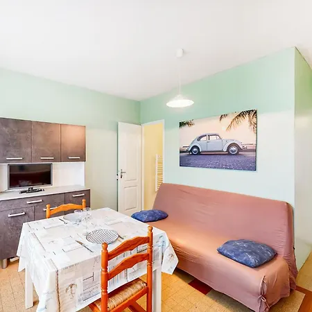 度假居 1 Bedroom Beautiful In 鲁瓦扬