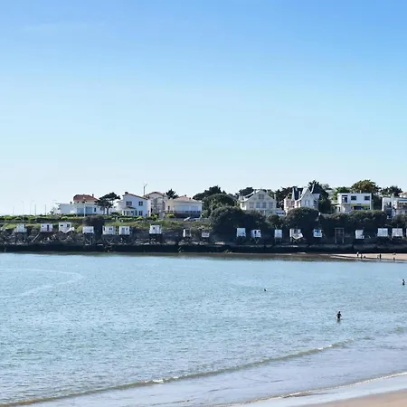 1 Bedroom Lovely Home In Royan Royan