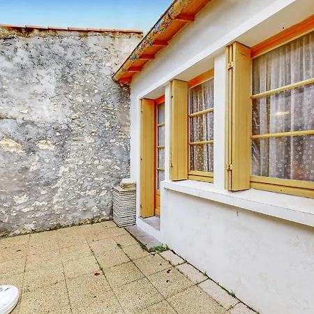 Awesome In With Kitchen