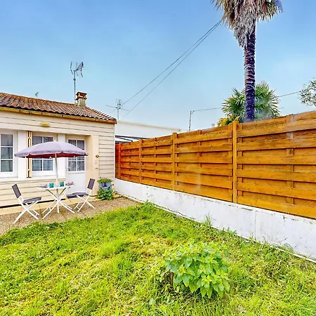 1 Bedroom Lovely Home In Royan * Royan